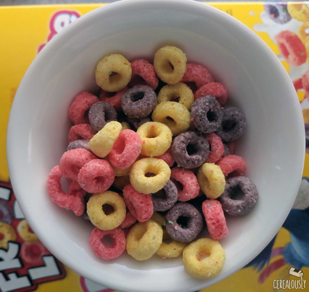 Birthday Cake Froot Loops Cereal Review