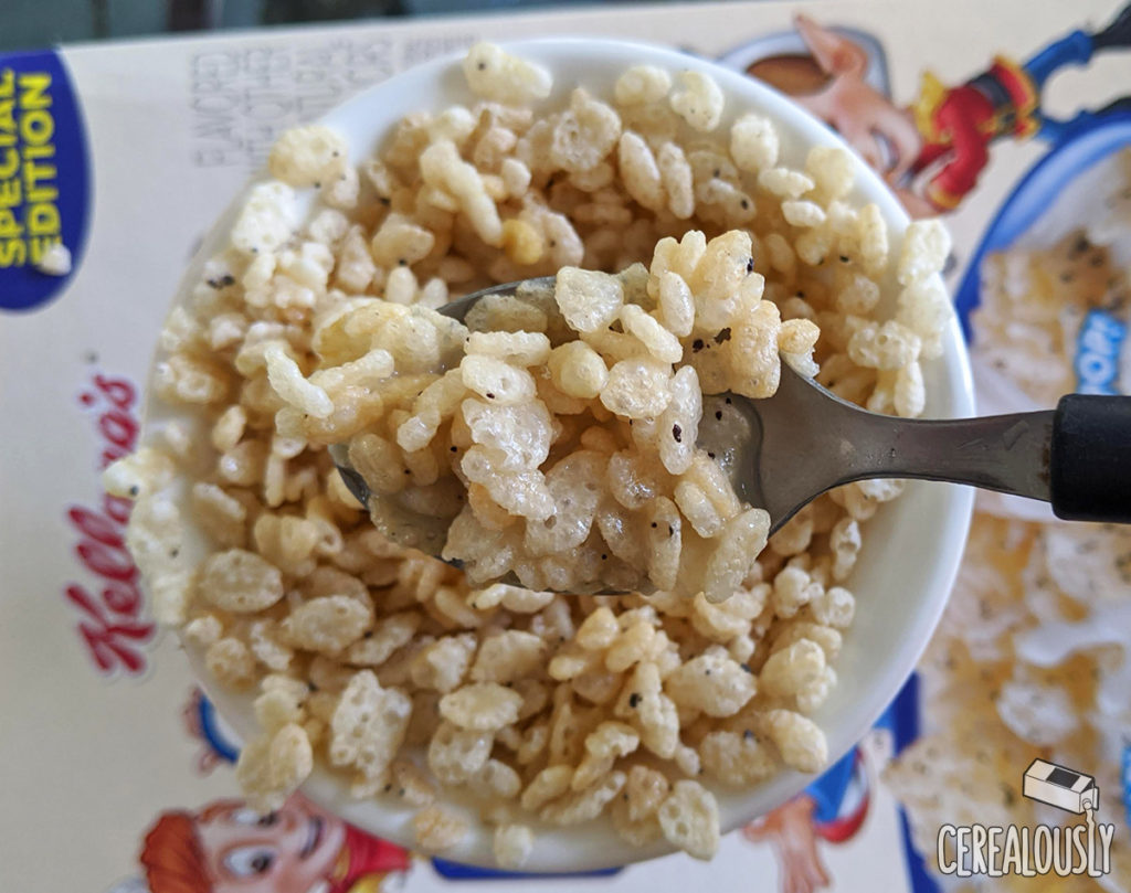 Cookies & Creme Krispies Review Milk